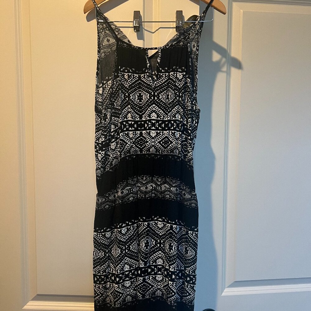 Braeve Halter Keyhole Patterned Mini Dress